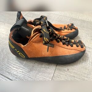 Five Ten 5-10 Stealth C4 Mens
Size 6 Climbing Shoes